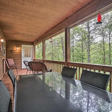 Resort Innsbruck Cabin With A Hot Tub And Deck! Helen Extérieur photo